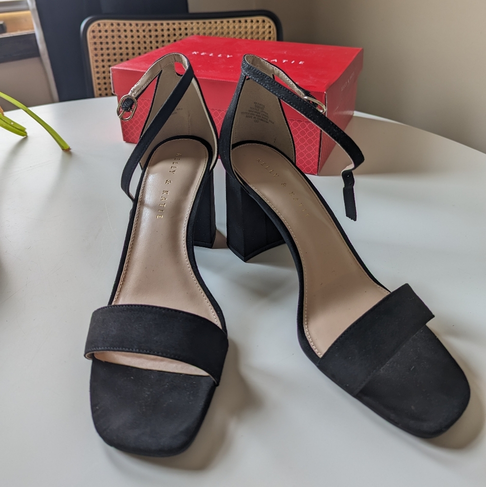 Black Heels Size 9